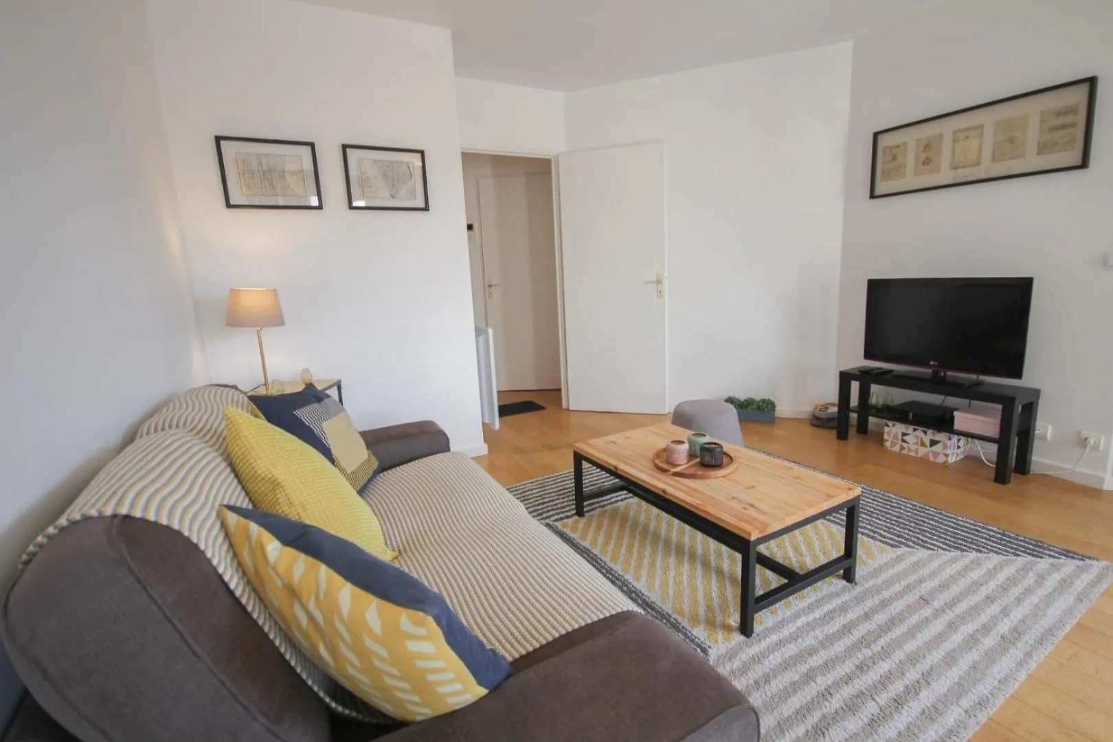 Beautiful Apartment On The Grand Place ! Lille